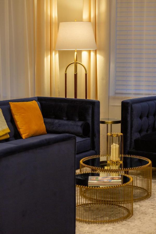 Royal Apartment Kopernika By Renters Prestige Warsawa Bagian luar foto